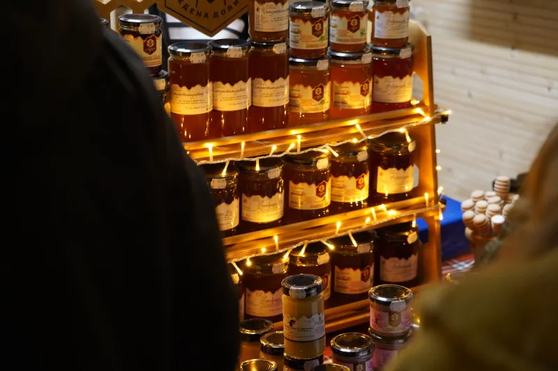 Liquid Gold, Local Roots: How Small-Hive American Honey Is Redefining What Sweet Can Be